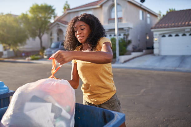 Best Basement Cleanout Services  in Raymond, IL